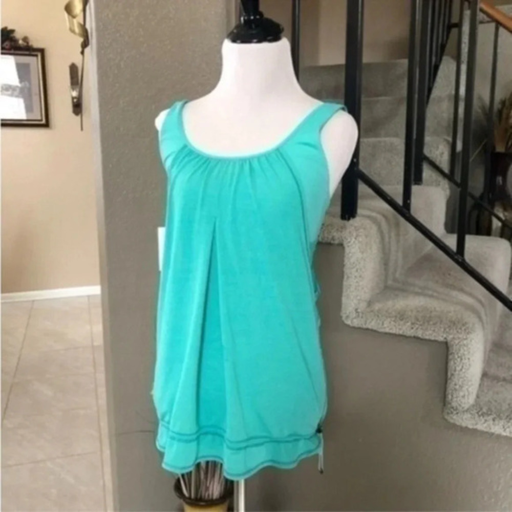 Lululemon Top Size 8